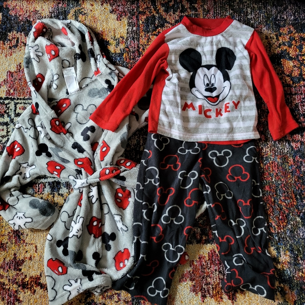 Mickey Mouse pajama set